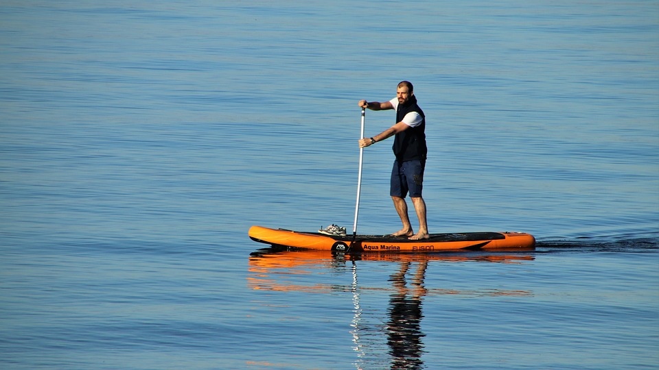 stand on paddling board